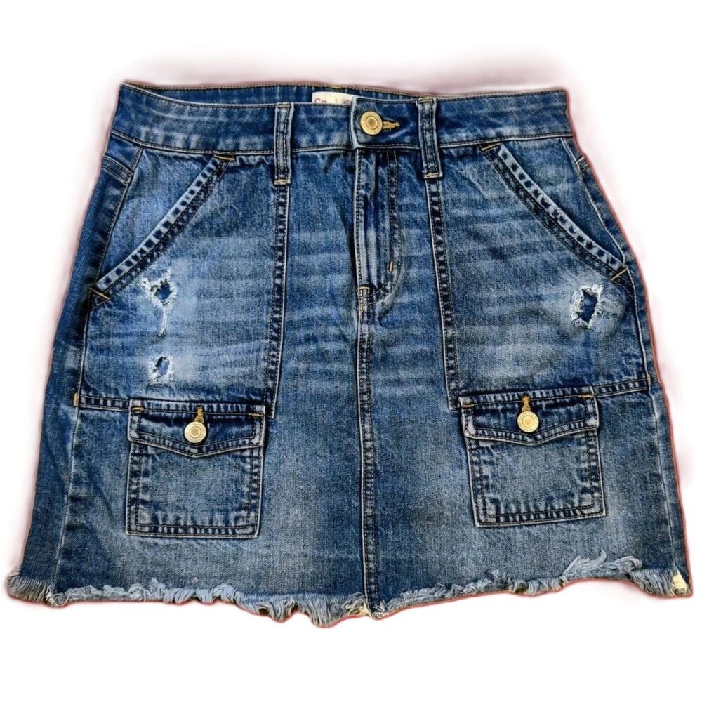 SO Womens Size 9/29W Denim Mini Skirt Distressed Raw Hem Cargo Pockets